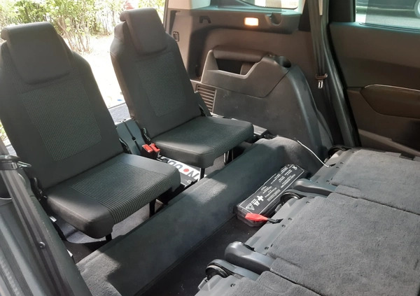 Peugeot 5008 cena 22900 przebieg: 149000, rok produkcji 2011 z Poznań małe 232